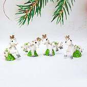 Фигурка лошадка белая с короной 6см. 4вида Фигурка лошадка белая с короной 6см. 4вида