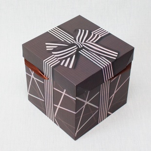 ������� ���������� � �������, ���������� ������� 15*15*15��. "������/��������" ��������